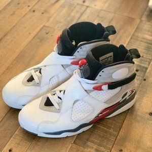 Nike Air Jordan 8 Bugs Bunny